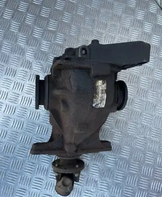 BMW 3 E90 E91 Rear differential 7524321 SAP82S 7514992
