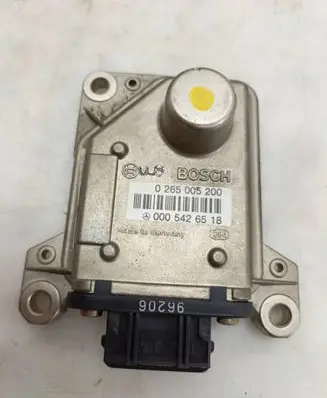 Mercedes-Benz C W202 ESP acceleration yaw rate sensor 0265005200 0005426518