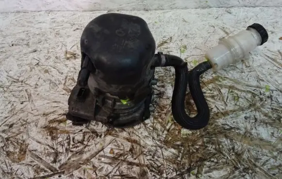 Power steering pump