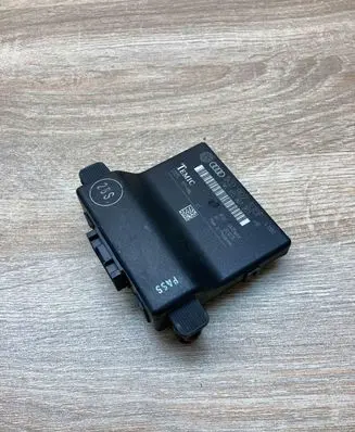 Skoda Octavia Mk2 (1Z) Gateway control module 1K0907530F 0325