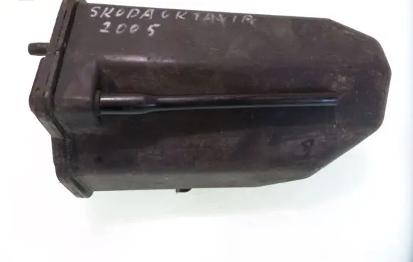 Skoda Octavia Mk2 (1Z) Active carbon filter fuel vapour canister 1K0201801B