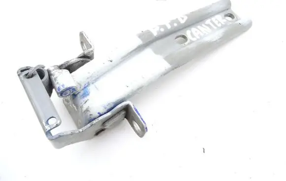 Mitsubishi Canter Rear door hinge set 