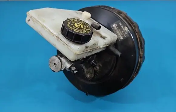 Opel Movano B Brake booster 472100453R IMPRK1605886