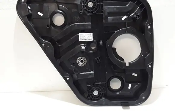 Hyundai Tucson LM Rear window lifting mechanism without motor 83470D7110 81410D7610