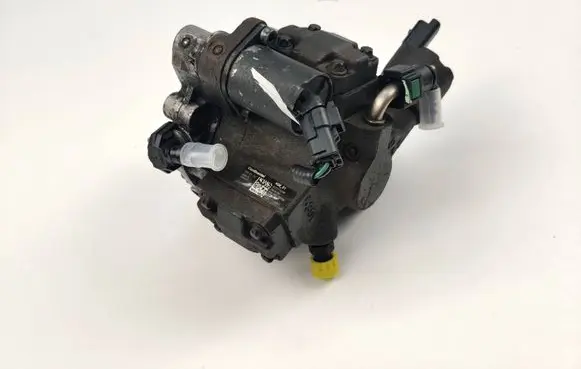 Ford Mondeo MK IV Fuel injection high pressure pump 9685705080 A2C27100268