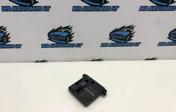 Mercedes-Benz E W211 Door control unit/module 2118201626