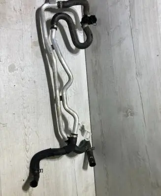BMW X1 F48 F49 Engine coolant pipe/hose 3023605