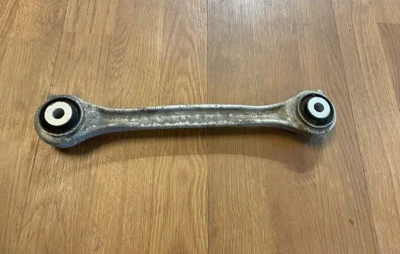 Porsche 911 991 Rear upper control arm/wishbone 99133116103