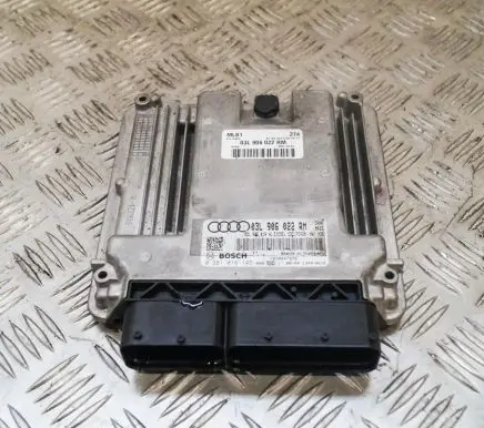 Audi A6 S6 C6 4F Engine control unit/module 03L906022RM