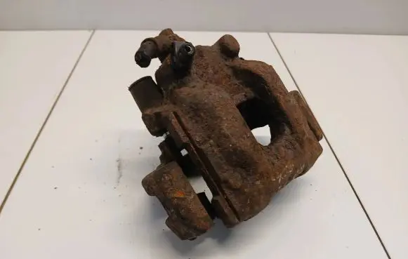 BMW X5 E53 Rear brake caliper