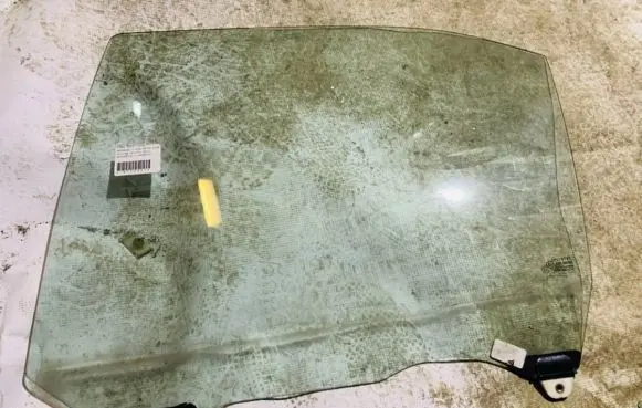 Honda Civic Rear door window glass