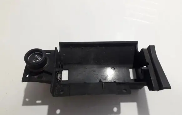 Opel Astra G Cigarette lighter 90561251 308210100