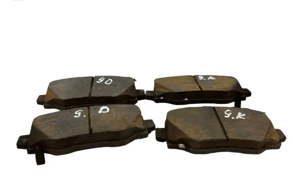 Jeep Renegade Brake pads (rear) T44022F6