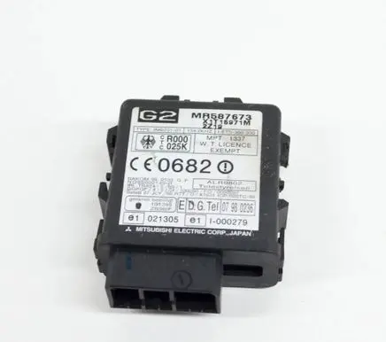 Mitsubishi Pajero Immobilizer control unit/module MR587673 E1021305