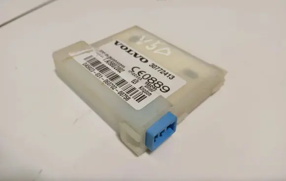 Volvo V50 Alarm control unit/module 30772413 TA5802002