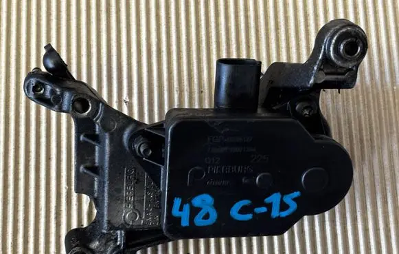 Alfa Romeo 159 Intake manifold valve actuator/motor 55205127
