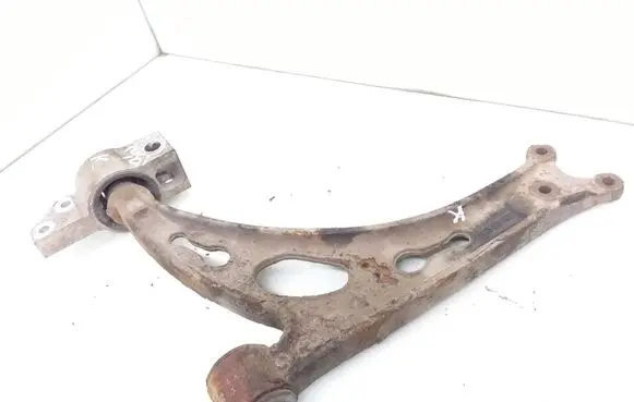 Skoda Octavia Mk2 (1Z) Front lower control arm/wishbone 1K0407153N