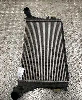 Volkswagen Scirocco Intercooler radiator 1K0145803AF