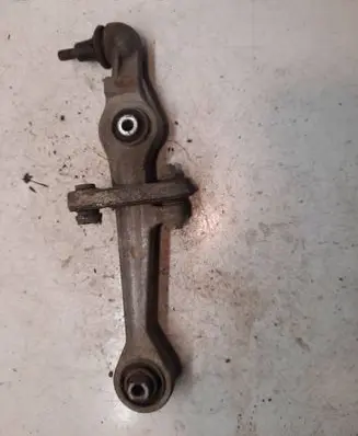 Volkswagen PASSAT B5 Front lower control arm/wishbone