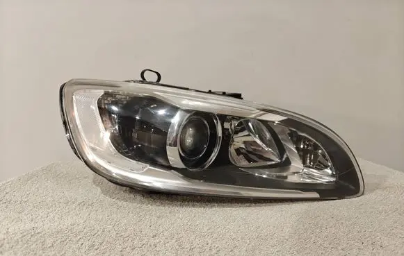 Volvo S60 Headlight/headlamp 