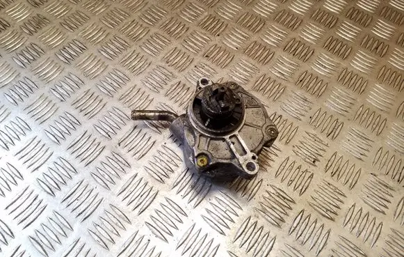 Mercedes-Benz ML W163 Vacuum pump A6122300065