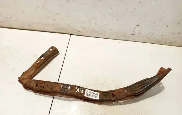 Under headlight/headlamp trim