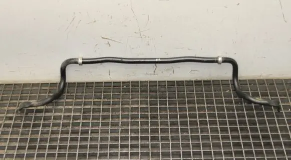 Nissan Leaf II (ZE1) Front anti-roll bar/sway bar