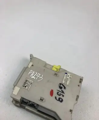 Lexus IS 220D-250-350 Fuse box set 8273053050