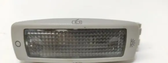 Volkswagen PASSAT B5 Other interior light 3B0947291