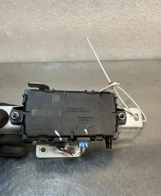 Renault Megane E-Tech Trunk lid opening control unit 