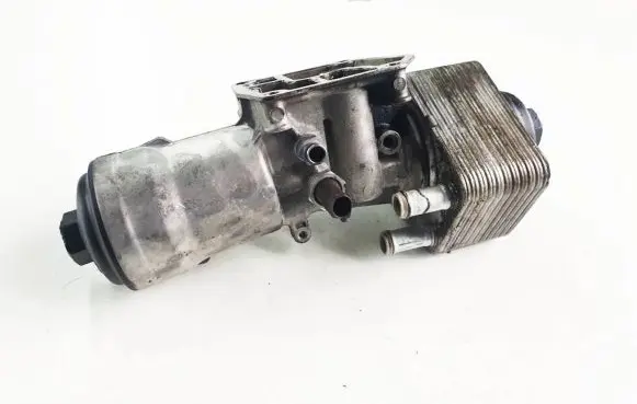 Engine oil radiator