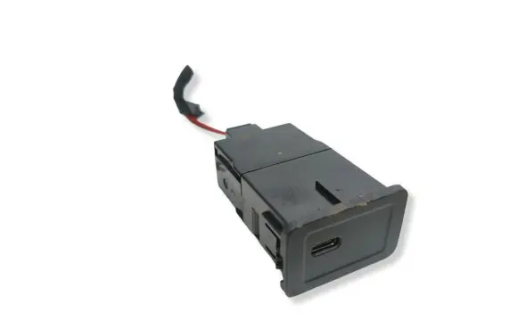 Mercedes-Benz GLB x247 USB socket connector A2478207802 0004431 HW2024