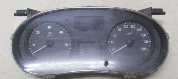 Renault Trafic II (X83) Speedometer (instrument cluster) 8200283199
