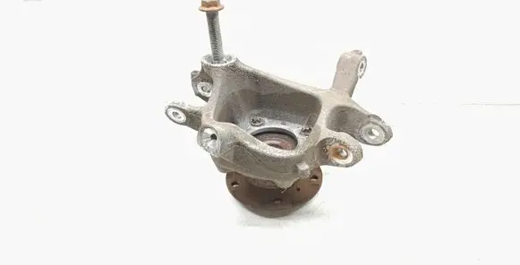 BMW 5 F10 F11 Rear wheel hub spindle/knuckle 6793770