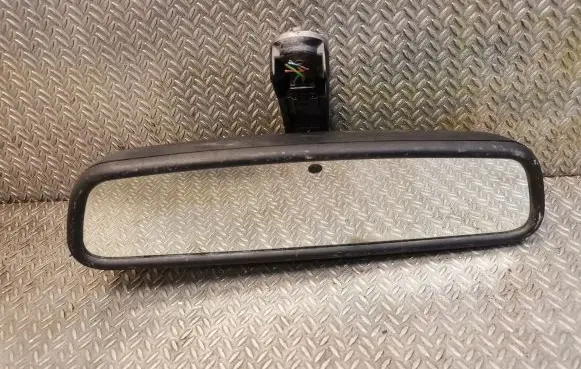 BMW 5 E60 E61 Rear view mirror (interior) 8236774