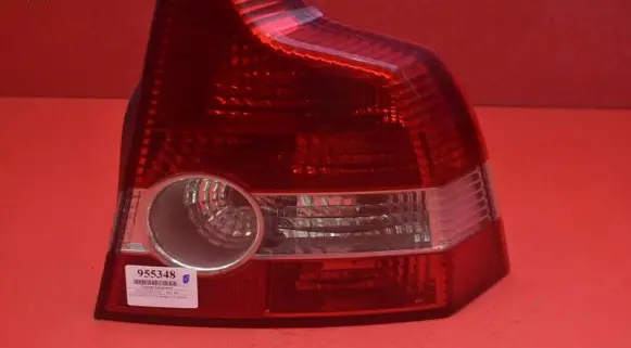 Volvo S40 Rear/tail lights 30698344