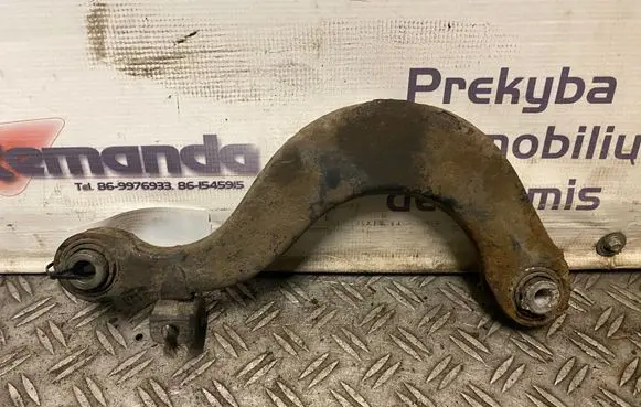 Volkswagen PASSAT CC Rear control arm