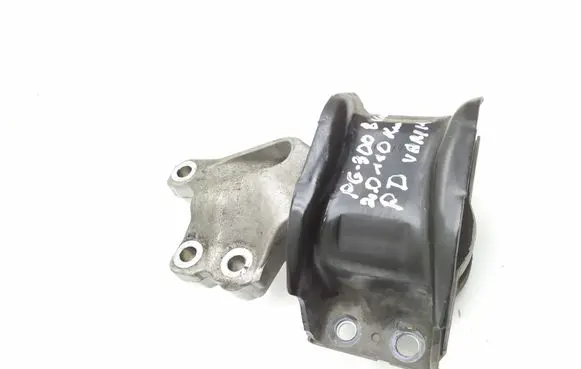 Peugeot 3008 I Engine mount bracket 9681855180
