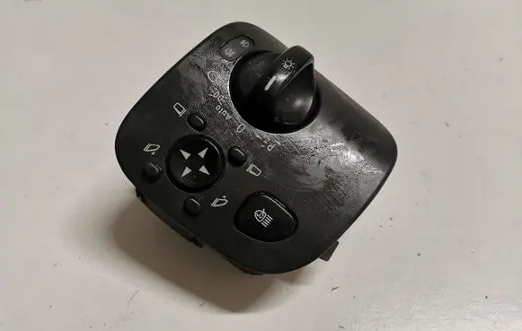 Light switch