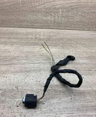 BMW 1 E81 E87 Plug wire 14520491