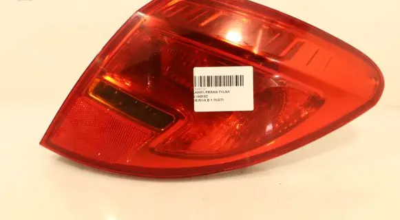 Opel Meriva B Rear/tail lights 21632201