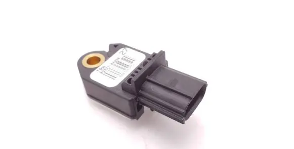 Toyota Auris 150 Airbag deployment crash/impact sensor 8983102060 0407682051