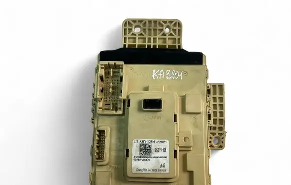 Hyundai Elantra Fuse module 91950A8470