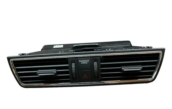 Seat Toledo IV (NH) Dash center air vent grill 5JA820951B 0858100001