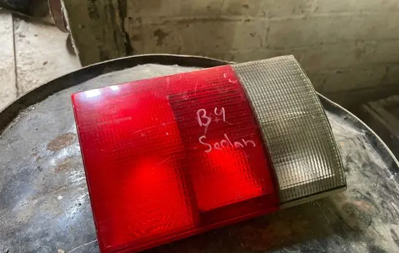 Audi 80 90 S2 B4 Tailgate rear/tail lights 8A0945093 140717 8A0945093D