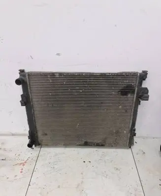 Opel Vivaro Coolant radiator 