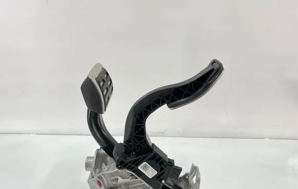 Audi Q7 4M Brake pedal 4M1723117B 310516