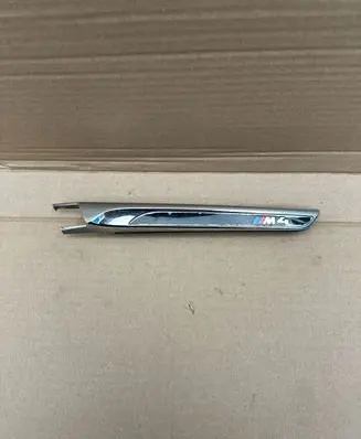 BMW M4 F82 F83 Manufacturers badge/model letters 51138056059