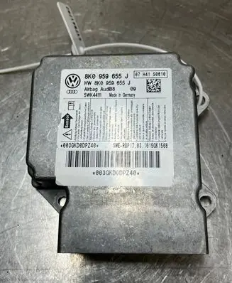 Audi A4 S4 B8 8K Airbag control unit/module DOAUDIA4B8A58T