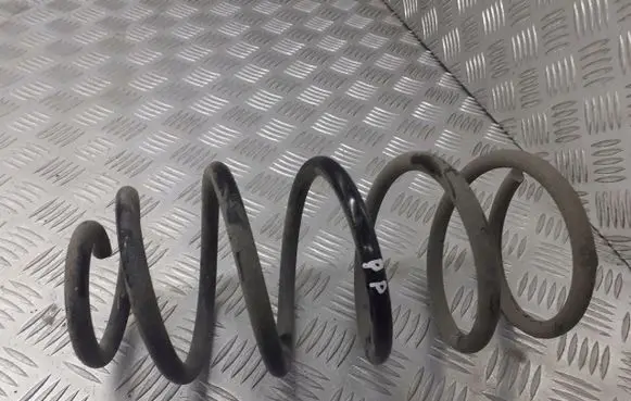 Skoda Octavia Mk1 (1U) Front coil spring